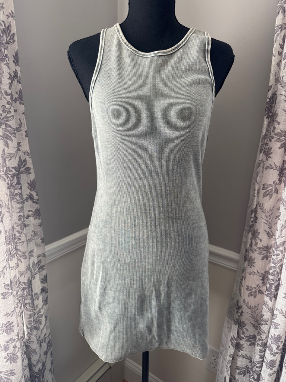 LE LIS Collection Ribbed Knit Cotton Sleeveless Dress Size Medium